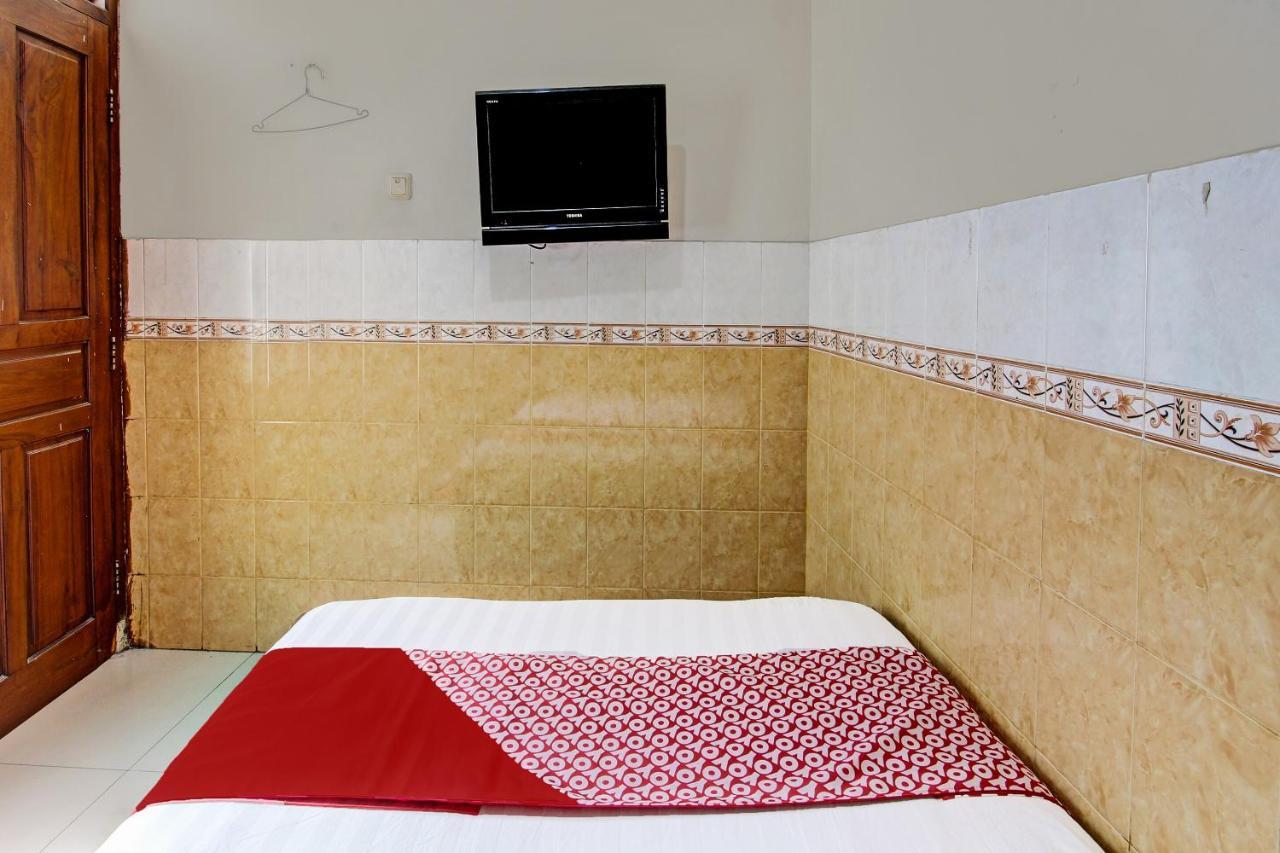 OYO 91785 Hotel Srikandi Kalasan Tanjungtirto Esterno foto
