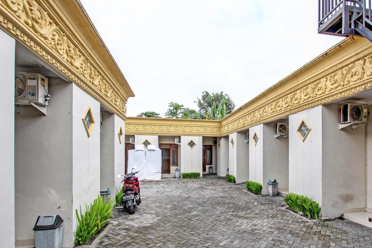 OYO 91785 Hotel Srikandi Kalasan Tanjungtirto Esterno foto
